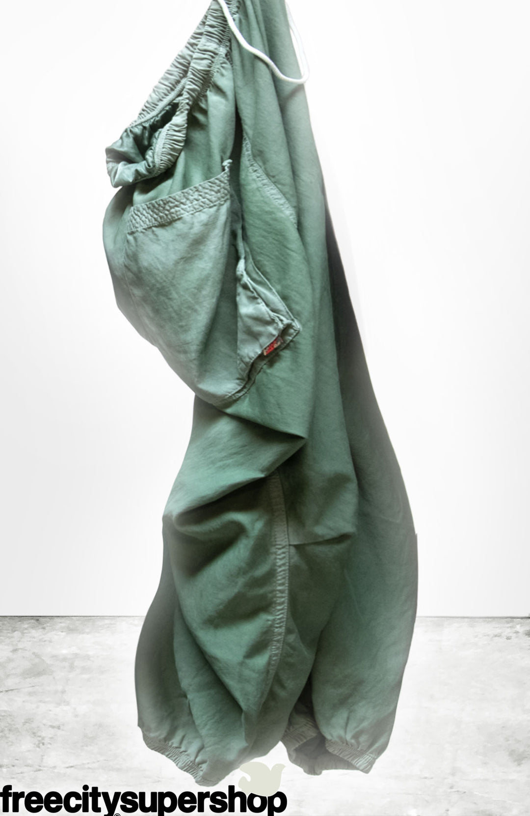 MATTE/SATIN LOOSE DRAWCORD BIGGY - greenplant – FREECITYsupershop