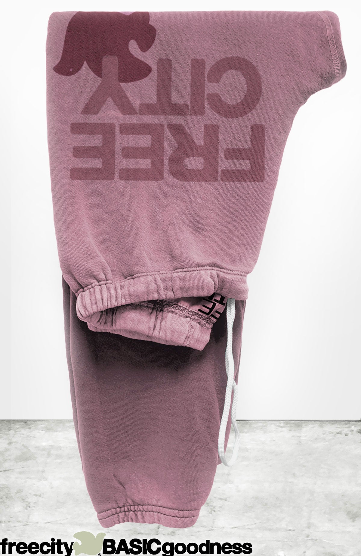 sweatpant - makeup
